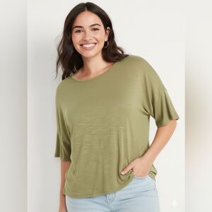 Old Navy Oversized Elbow-Sleeve Slub-Knit
Sage Green Short Sleeve Top Size XL